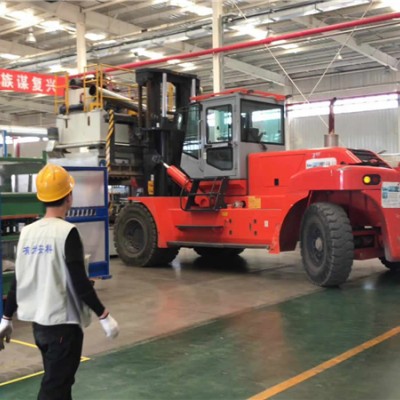 北京黃村叉車出租電話、吊車、升降車租賃一站式