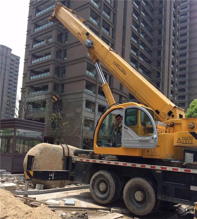 長春吊車租賃價格表_焦作吊車租賃_容城短期吊車租賃多少錢一天
