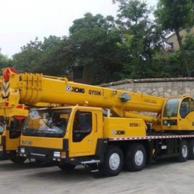 北京通州區(qū)牛堡屯吊車(chē)出租，叉車(chē)出租13426066286